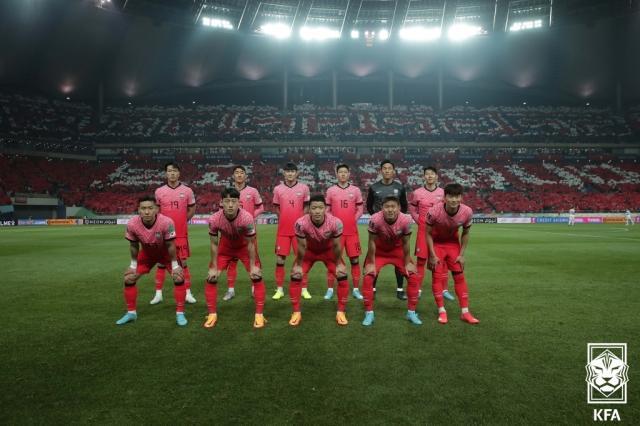 贝博体育-中超何时开战未可知 近邻日韩敲定6月热身计划