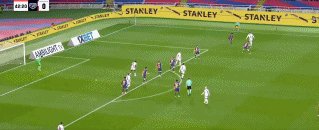 【西甲】莱万点射，巴萨1比0巴列卡诺登顶积分榜