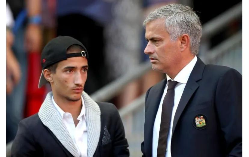 BB Sports-葡媒介绍穆里尼奥儿子马里奥：18岁挂靴，目前正在当游戏主播