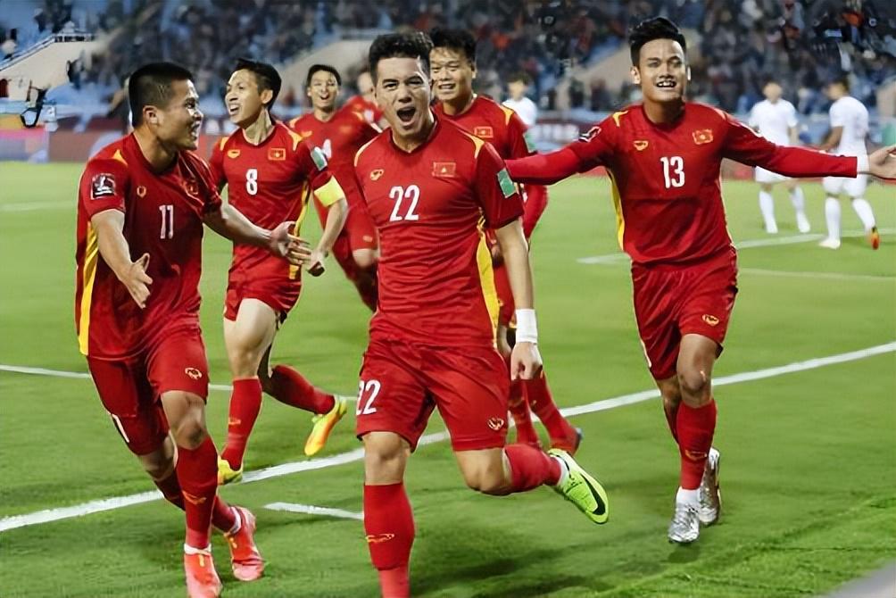 BB Sports-U19国足1比0战胜乌兹别克，山东锋霸进球成亮点，值得期待