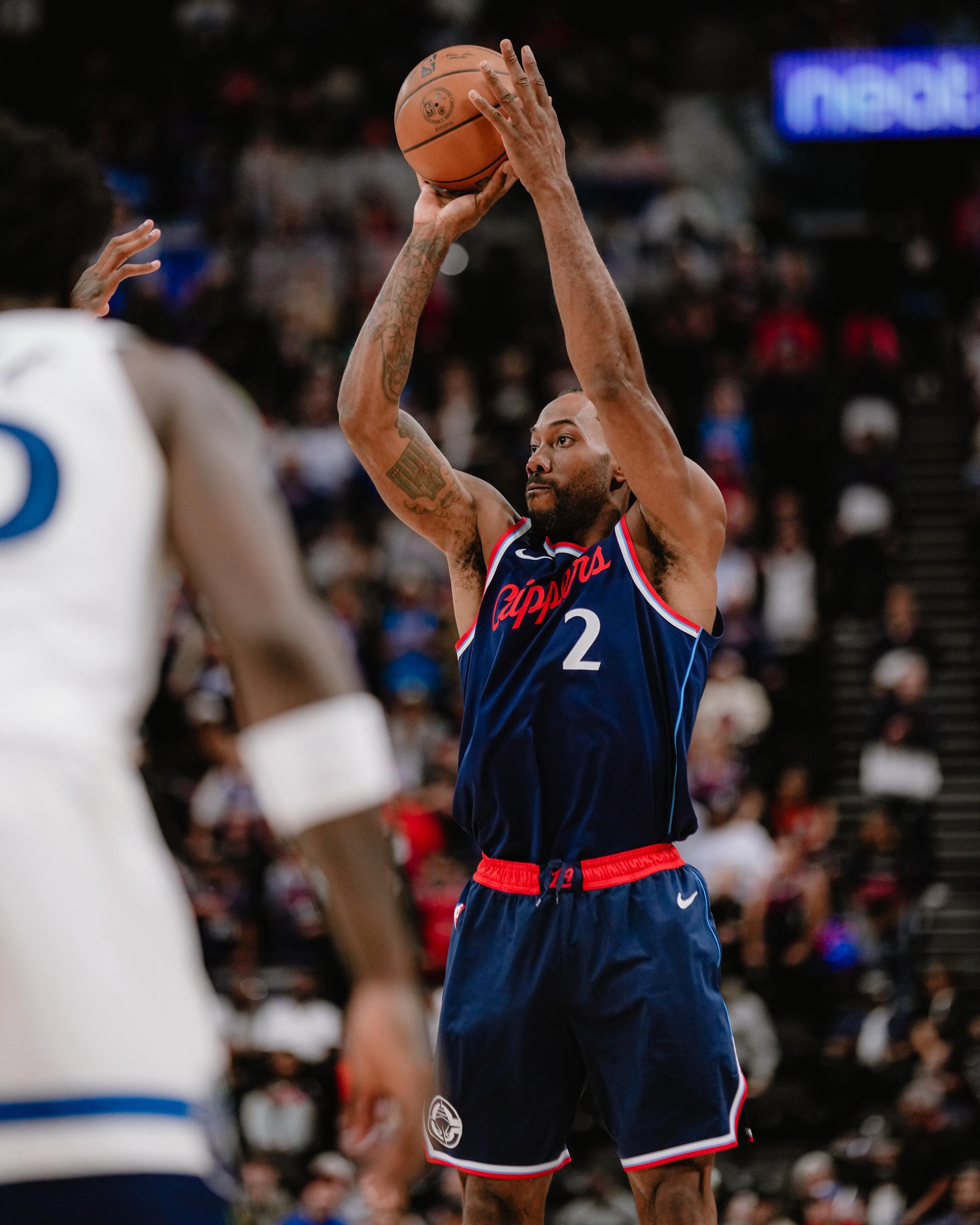 网页版地址-湖人1日内3喜临门！詹姆斯不用着急复出，但东契奇想争冠真需要他